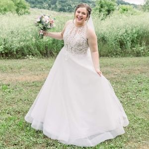 Rebecca Ingram Wedding Dress- Size 16/18